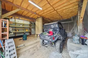 7039 Joe Bowman Ave, Newland, NC 28657 - Photo 19