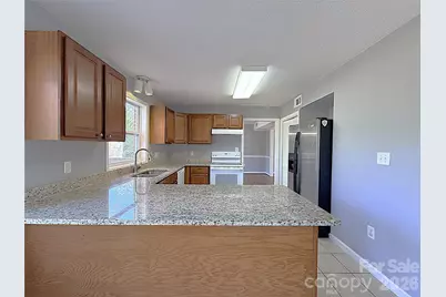 6430 Farmingdale Drive, Charlotte, NC 28212 - Photo 17