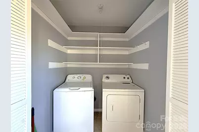 6430 Farmingdale Drive, Charlotte, NC 28212 - Photo 13