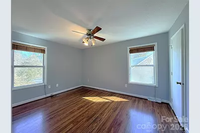 6430 Farmingdale Drive, Charlotte, NC 28212 - Photo 29