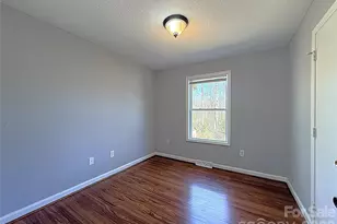 6430 Farmingdale Dr, Charlotte, NC 28212 - Photo 27