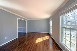 6430 Farmingdale Dr, Charlotte, NC 28212 - Photo 3