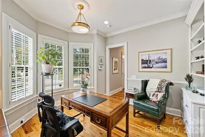 1127 S Kings Drive, Charlotte, NC 28207 - Photo 11