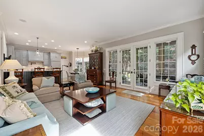 1127 S Kings Drive, Charlotte, NC 28207 - Photo 17