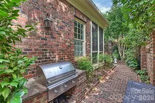 1127 S Kings Dr, Charlotte, NC 28207 - Photo 43
