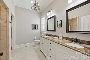 1127 S Kings Dr, Charlotte, NC 28207 - Photo 27