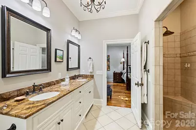 1127 S Kings Drive, Charlotte, NC 28207 - Photo 29