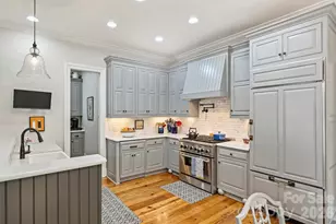 1127 S Kings Dr, Charlotte, NC 28207 - Photo 21