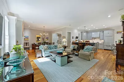 1127 S Kings Drive, Charlotte, NC 28207 - Photo 17