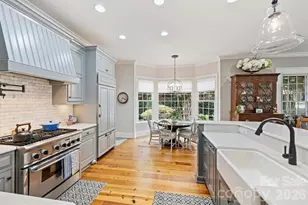 1127 S Kings Dr, Charlotte, NC 28207 - Photo 21