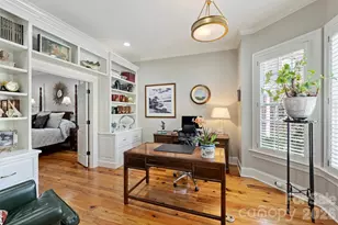 1127 S Kings Dr, Charlotte, NC 28207 - Photo 9