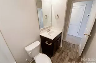 2706 Mayfair Ave, Charlotte, NC 28208 - Photo 19