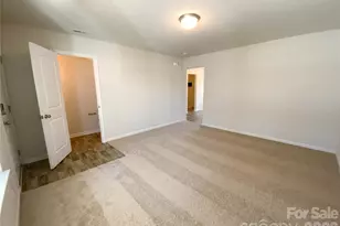 2706 Mayfair Ave, Charlotte, NC 28208 - Photo 7