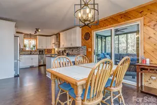 8723 Crestview Dr, Waxhaw, NC 28173 - Photo 11