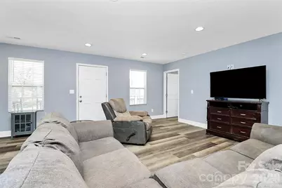 105 Ace Avenue, Dallas, NC 28034 - Photo 9