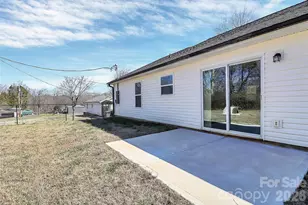 105 Ace Ave, Dallas, NC 28034 - Photo 37