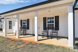 105 Ace Ave, Dallas, NC 28034 - Photo 5