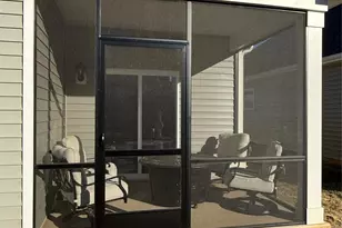 1421 6th St NE, Hickory, NC 28601 - Photo 3