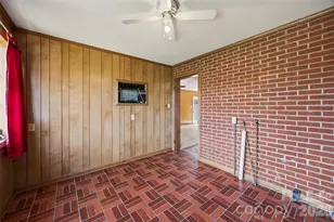 108 W Washington Ave, Bessemer City, NC 28016 - Photo 21