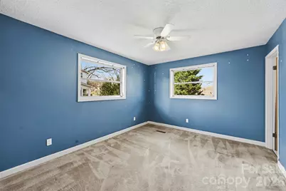 108 W Washington Avenue, Bessemer City, NC 28016 - Photo 15