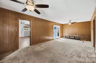 108 W Washington Ave, Bessemer City, NC 28016 - Photo 13