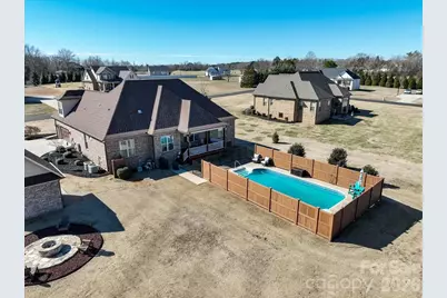 137 Ledge Stone Lane, Gaffney, SC 29341 - Photo 5