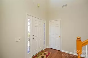 9144 Linden Tree Ln, Charlotte, NC 28277 - Photo 11