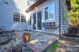 9144 Linden Tree Ln, Charlotte, NC 28277 - Photo 19