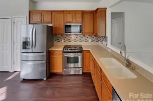 20028 Dovekie Ln, Fort Mill, SC 29707 - Photo 7