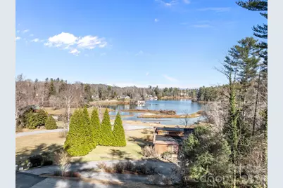 114 Oscelake Way, Hendersonville, NC 28739 - Photo 1