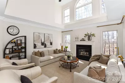 8127 Grahamson Lane, Charlotte, NC 28269 - Photo 3