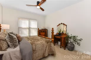 8127 Grahamson Ln, Charlotte, NC 28269 - Photo 15