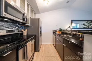 505 N Graham St, Charlotte, NC 28202 - Photo 9