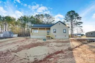 2804 Drummond St, Connelly Springs, NC 28612 - Photo 3