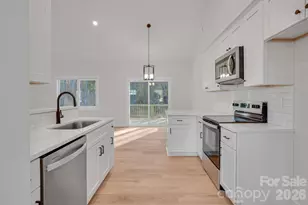 2804 Drummond St, Connelly Springs, NC 28612 - Photo 13