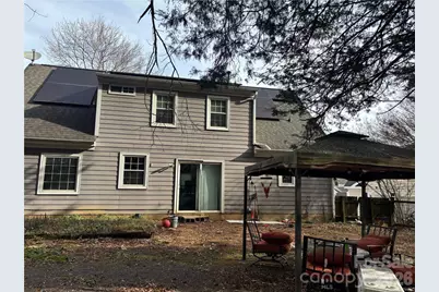 8705 Brookstead Drive, Charlotte, NC 28215 - Photo 3