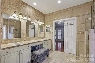 10442 Breamore Dr, Charlotte, NC 28270 - Photo 19