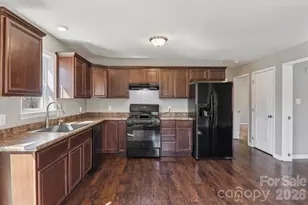 751 Hutch Mountain Rd, Fletcher, NC 28732 - Photo 13