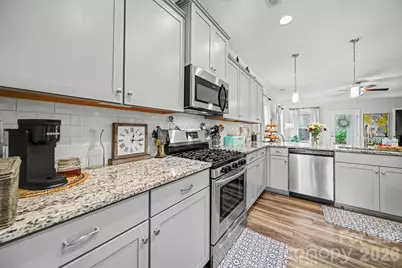 4612 Poinsettia Avenue, Gastonia, NC 28056 - Photo 5