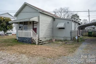 1307 Spencer Mountain Rd, Gastonia, NC 28054 - Photo 3