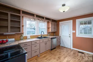 1307 Spencer Mountain Rd, Gastonia, NC 28054 - Photo 9