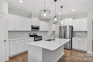 125 W Morehouse Ave, Mooresville, NC 28117 - Photo 11