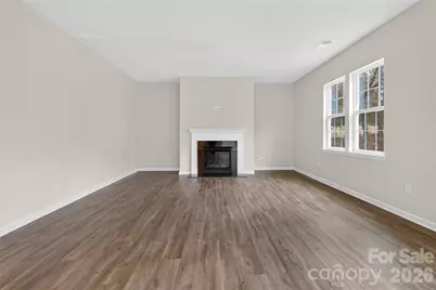 125 W Morehouse Avenue, Mooresville, NC 28117 - Photo 7