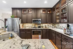 219 Catawba Dr, Marion, NC 28752 - Photo 21