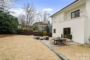 720 Ellsworth Rd, Charlotte, NC 28211 - Photo 47