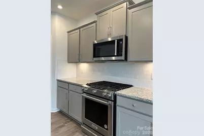 12121 Bradshaw Court, Charlotte, NC 28278 - Photo 9