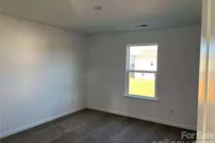 12061 Bradshaw Ct, Charlotte, NC 28278 - Photo 15