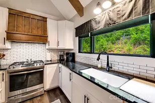 275 Rivers Whisper Ln, Franklin, NC 28734 - Photo 17