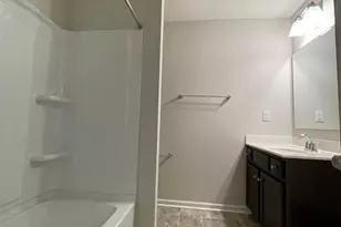 5918 River Mdw Ct, Charlotte, NC 28213 - Photo 23