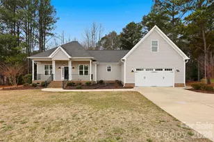 1210 Aragon Beach Rd, Rock Hill, SC 29732 - Photo 1